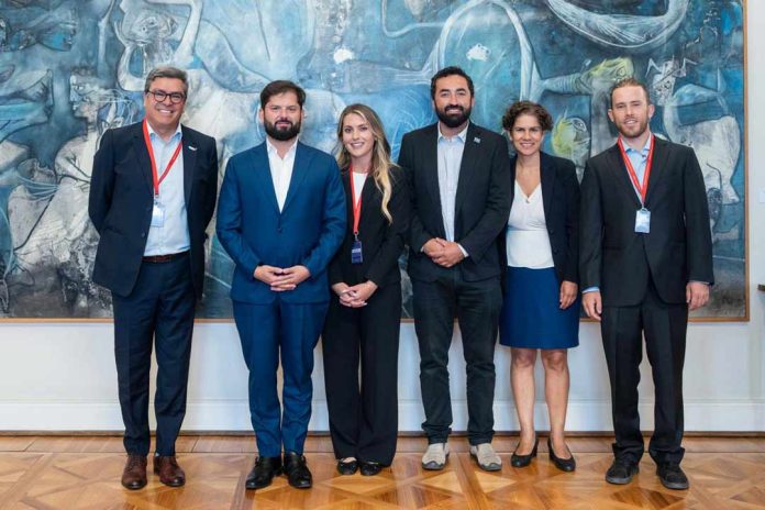 Chile se convirtió en el tercer país del mundo con más kilómetros de océano protegido