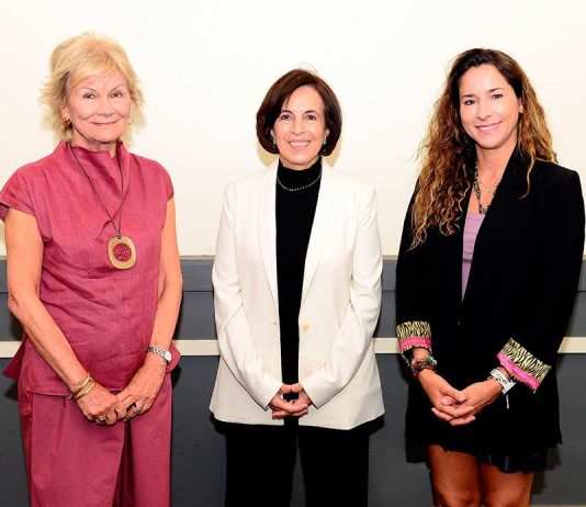 Conversatorio 8M UDLA. UDLA impulsa debate sobre conciliación laboral y social en jornada conmemorativa por el 8M