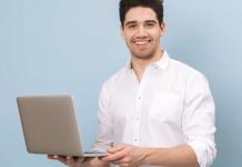 EN BUSCA DEL PRIMER TRABAJO: 7 CLAVES PARA RECIÉN TITULADOS EN BUSCA DEL PRIMER TRABAJO: 7 CLAVES PARA RECIÉN TITULADOS