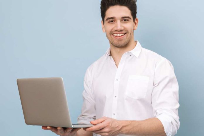 EN BUSCA DEL PRIMER TRABAJO: 7 CLAVES PARA RECIÉN TITULADOS