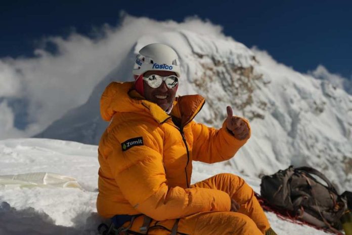 El disruptivo modelo de empresario y montañista chileno creó para motivar a emprendedores