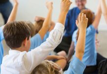 Estudio en 57 colegios del Biobío confirma impacto de emociones en el rendimiento escolar