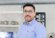 Freddy Flores, director del Centro de Transformación Energética de la Universidad Andrés Bello