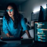 Carreras técnico-profesionales: empleabilidad, salarios y productividad en la era de la IA