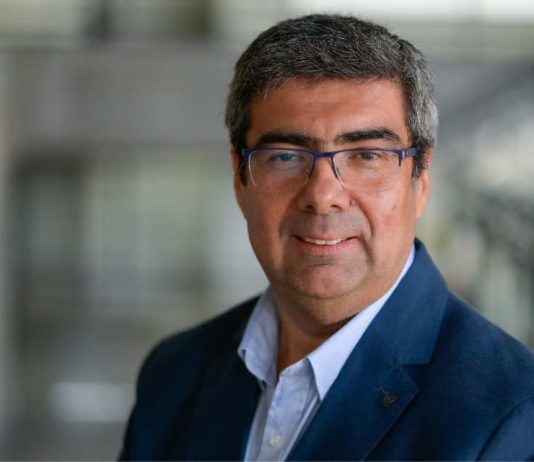 Momento de ordenar las finanzas José Navarrete Oyarce. Director del Magister en Tributación. Universidad Andrés Bello UNAB