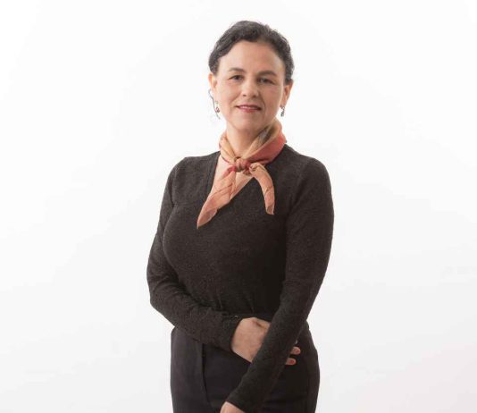 PhD Katherine López, académica del Observatorio de Industria y Negocios Sostenibles (INSOS) de UDLA Sede Viña del Mar