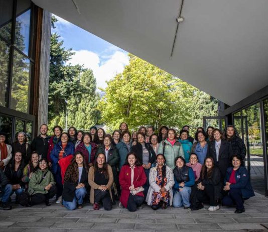 Mapeo revela que más de la mitad de las agrupaciones de artesanas de Aysén no tiene relevo generacional