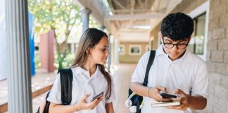 Menos celulares en las aulas el desafío de aplicar la nueva normativa en colegios