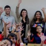 Ministra María Paz Arzola visitó escuela de Independencia: “Es un ejemplo de que la educación pública puede ser de calidad. Vamos a trabajar para ir hacia allá” Ministra María Paz Arzola visitó escuela de Independencia “Es un ejemplo de que la educación pública puede ser de calidad. Vamos a trabajar para ir hacia allá”