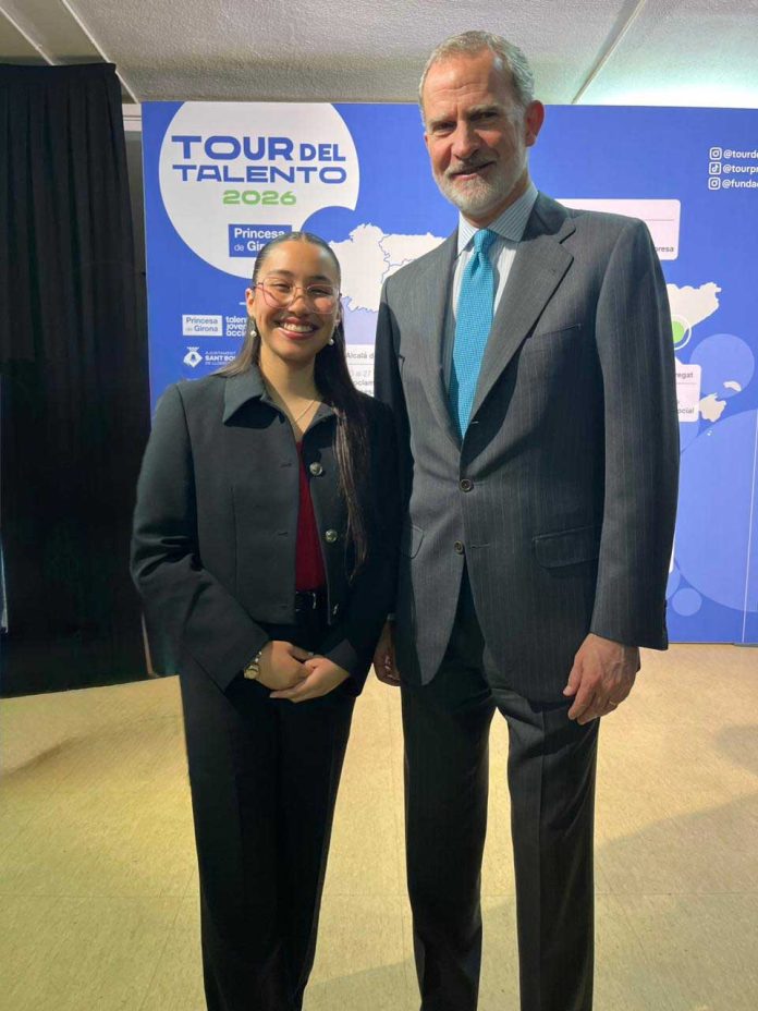 Profesora chilena participa de 