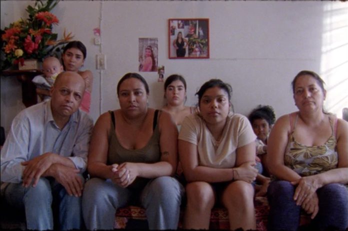 “UN POETA”: PREMIADA COMEDIA DRAMÁTICA COLOMBIANA LLEGA A CHILE CON DOS FUNCIONES EN CINE AL AIRE LIBRE