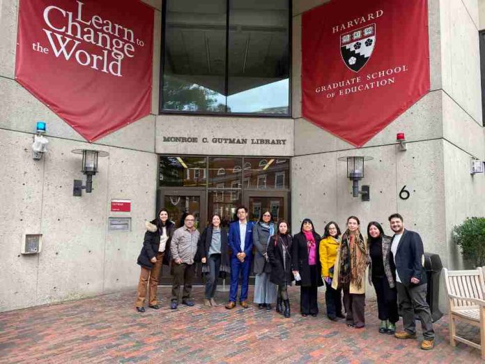 Caja Los Andes y ChileMass lanzan segunda versión de curso gratuito de inteligencia artificial para profesores