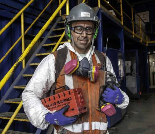 Cómo preparar un currículum para trabajar en minería: claves para destacar en un proceso de selección