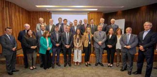 Con presencia de altas autoridades del Mineduc, Vertebral realiza cambio de Mesa Directiva