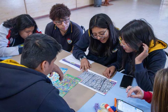 Estudiantes de Calama dan inicio al programa Speakers en Verde con un bootcamp de emprendimiento