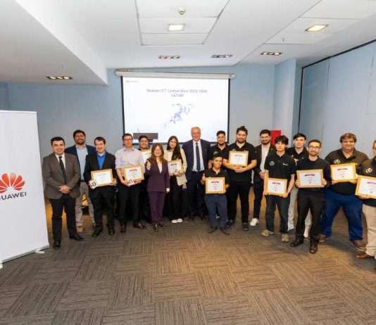Histórico: tres equipos chilenos disputarán título global de Huawei ICT Competition en China