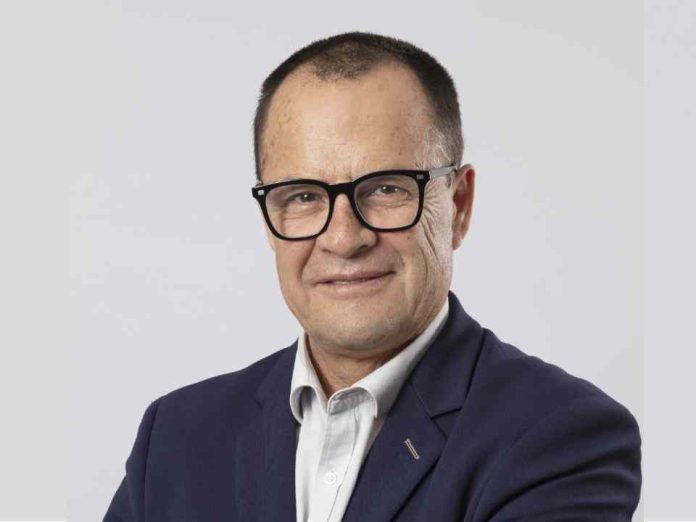 Jorge Valdivia Director Magíster en Educación Física y Motricidad Humana Universidad de Las Américas