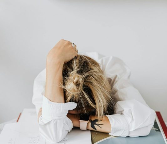 Fatiga e irritabilidad: las alertas silenciosas del estrés al inicio del año