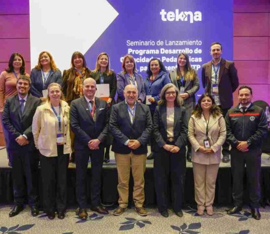 Lanzamiento de Tekna en Valparaíso: la apuesta país que busca transformar la formación docente técnico-profesional en Chile.