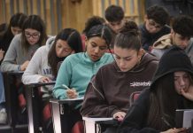 Ensayo PAES gratuito y presencial: Expertos analizan esta oportunidad clave para enfrentar la prueba con mayor seguridad