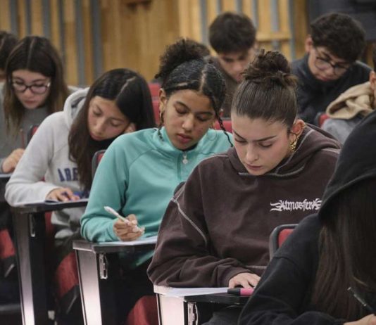 Ensayo PAES gratuito y presencial: Expertos analizan esta oportunidad clave para enfrentar la prueba con mayor seguridad Ensayo PAES gratuito y presencial: Expertos analizan esta oportunidad clave para enfrentar la prueba con mayor seguridad