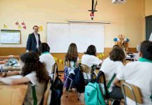 Santillana impulsa soluciones integrales para fortalecer la educación pública