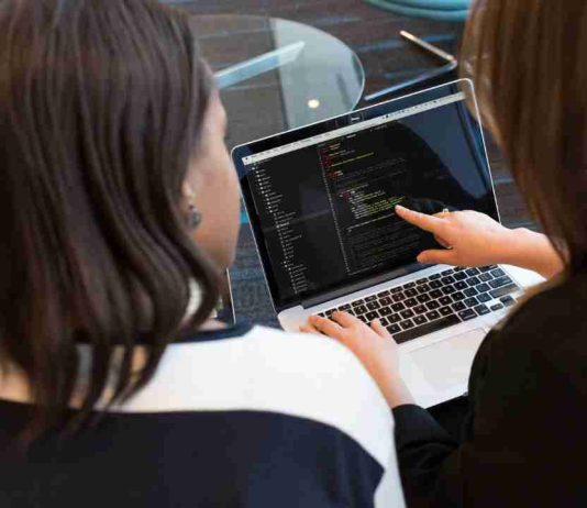 TCS lanza la segunda edición de Codificadas, la competencia de programación exclusiva para mujeres