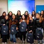 20 mujeres jóvenes de Maipú se integran a programa que impulsa a mujeres en carreras STEM