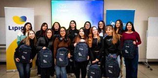 20 mujeres jóvenes de Maipú se integran a programa que impulsa a mujeres en carreras STEM 20 mujeres jóvenes de Maipú se integran a programa que impulsa a mujeres en carreras STEM