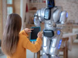 Automatización y robótica: cómo la tecnología está sustituyendo a las personas Automatización y robótica: cómo la tecnología está sustituyendo a las personas
