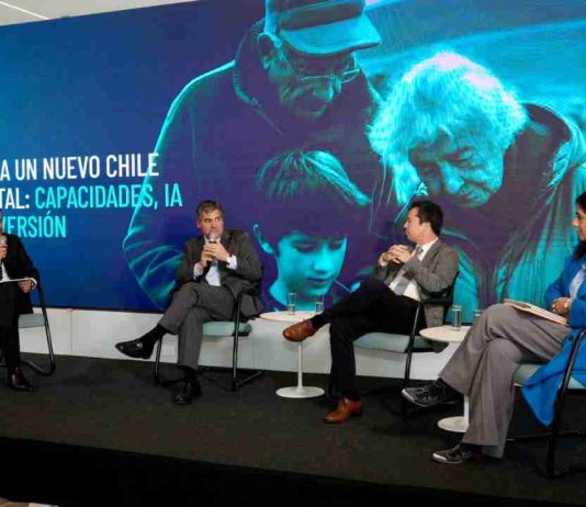 Chile alcanza 96,6% de hogares conectados, pero solo 2 de cada 10 personas declara tener habilidades digitales avanzadas Chile alcanza 96,6% de hogares conectados, pero solo 2 de cada 10 personas declara tener habilidades digitales avanzadas