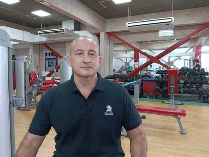Cristian Gutierrez, UNAB.