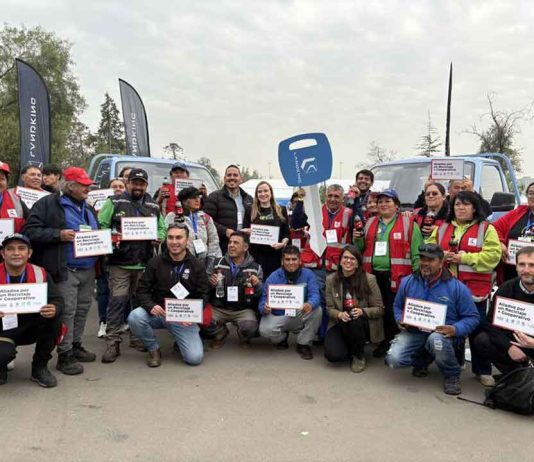 Landking impulsa el reciclaje de base en Chile con entrega de camiones LK5 a cooperativa de recicladores Landking impulsa el reciclaje de base en Chile con entrega de camiones LK5 a cooperativa de recicladores