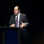 Ministro Rau advierte en seminario de Duoc UC: “No podemos generar empleo por decreto”