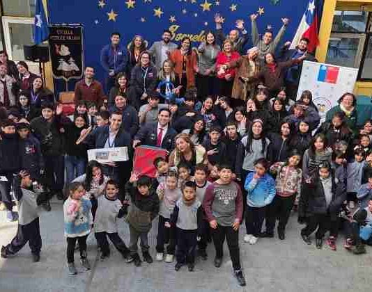 Realizan exitosa jornada de difusión de la #Ley60Minutos de actividad física en escuela de Temuco
