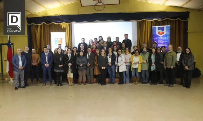 Líderes educativos de Aysén participaron en encuentro Directores por Chile