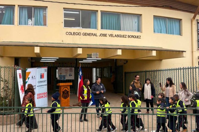 CONASET, concesión Nogales - Puchuncaví de Aleatica y Automóvil Club de Chile entregan mejoras de seguridad vial en entornos escolares de Nogales y Puchuncaví