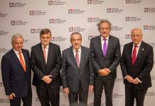 Colegio de Ingenieros premia al rector de la U. Central Santiago González por su destacada gestión Colegio de Ingenieros premia al rector de la U. Central Santiago González por su destacada gestión