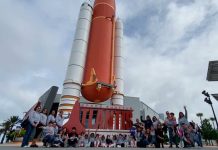 Cuenta regresiva: queda un mes para que niñas y niños participen en concurso que premia la asistencia destacada con viaje a la NASA