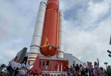 Cuenta regresiva: queda un mes para que niñas y niños participen en concurso que premia la asistencia destacada con viaje a la NASA