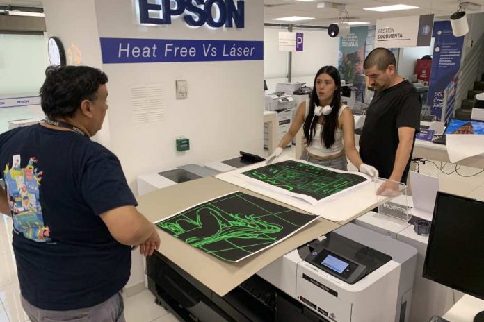 Epson lleva tecnología de impresión fine art a “Enter to the Exit”, la nueva exposición de Fabiola Morcillo en Galería CIMA