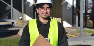 Estudiante UCSC destaca impacto de nueva norma de olores tras conocer realidad de comunidades costeras durante práctica profesional Estudiante UCSC destaca impacto de nueva norma de olores tras conocer realidad de comunidades costeras durante práctica profesional