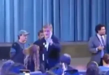 En primera persona: Cómo fue la funa al ministro Undurraga, su crítica a Amparo Noguera y los insultos de los actores