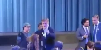 En primera persona: Cómo fue la funa al ministro Undurraga, su crítica a Amparo Noguera y los insultos de los actores