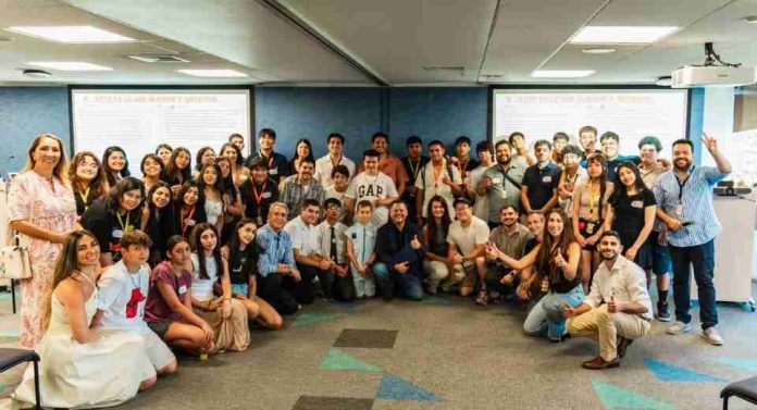 Fundación 9 House impulsa una nueva malla formativa con inteligencia artificial para preparar a niños y jóvenes en su desempeño futuro