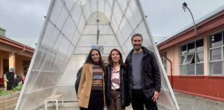 Fundación Patio Vivo firma convenio con el SLEP Llanquihue y amplía su presencia en la provincia con Patio Vivo Cultivable Fundación Patio Vivo firma convenio con el SLEP Llanquihue y amplía su presencia en la provincia con Patio Vivo Cultivable