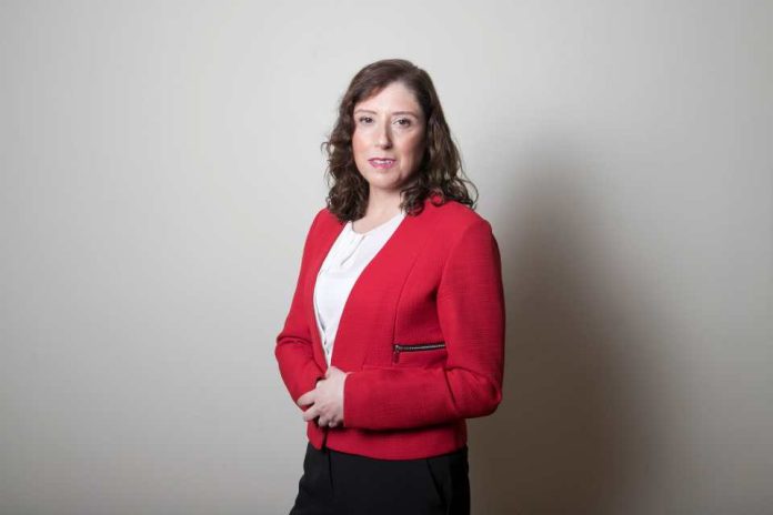 Dra. María Lorena Rossel Castagneto Académica investigadora Carrera de Derecho UDLA Sede Viña del Mar