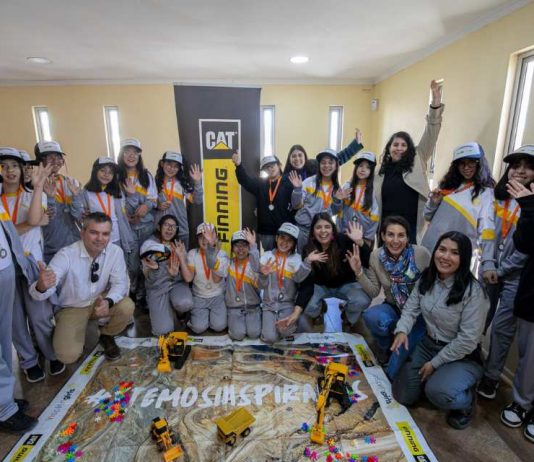 Más de 500 estudiantes, docentes y apoderados participaron en iniciativas de Finning para impulsar vocaciones STEM en Antofagasta