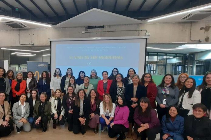 Mujeres líderes del área de la ingeniería se reunieron para impulsar la participación femenina en espacios de liderazgo