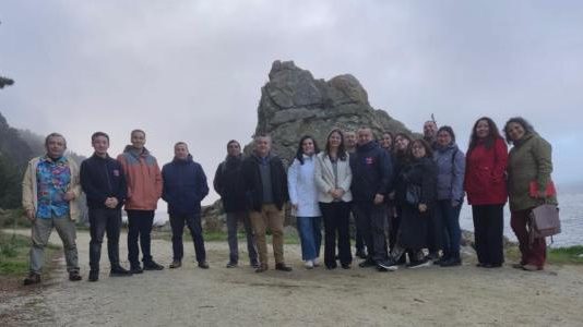 La actividad contó con la participación de la decana y el vicedecano de la Facultad de Ciencias de la casa de estudio y la presentación de investigaciones sobre biodiversidad marina, monitoreo ambiental y generación de información científica, entre otras materias.